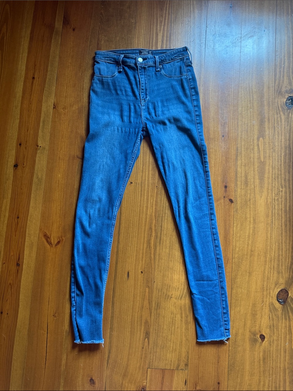 Abercrombie & Fitch Dark Blue High-Rise Skinny Jeans